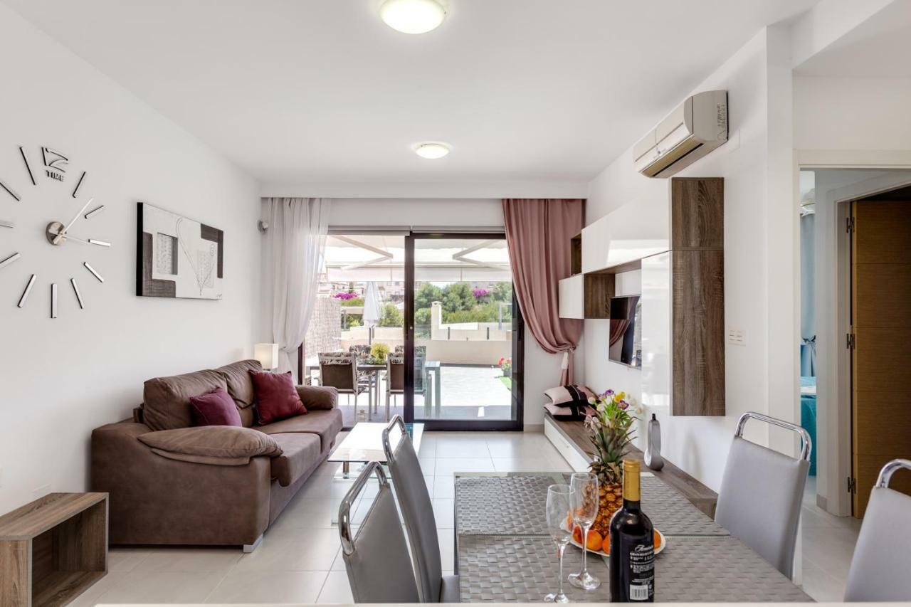 La Zenia Sabrina Apartment 5 Orihuela Kültér fotó